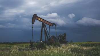 Oil Prices Today: Brent Crude Near $114 As US Weighs Fresh Iran Strikes After Midterms
