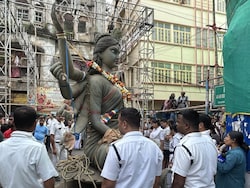 Week After Kolkata Stampede Horror, A Quiet Immersion For Chorbagan Durga Idol