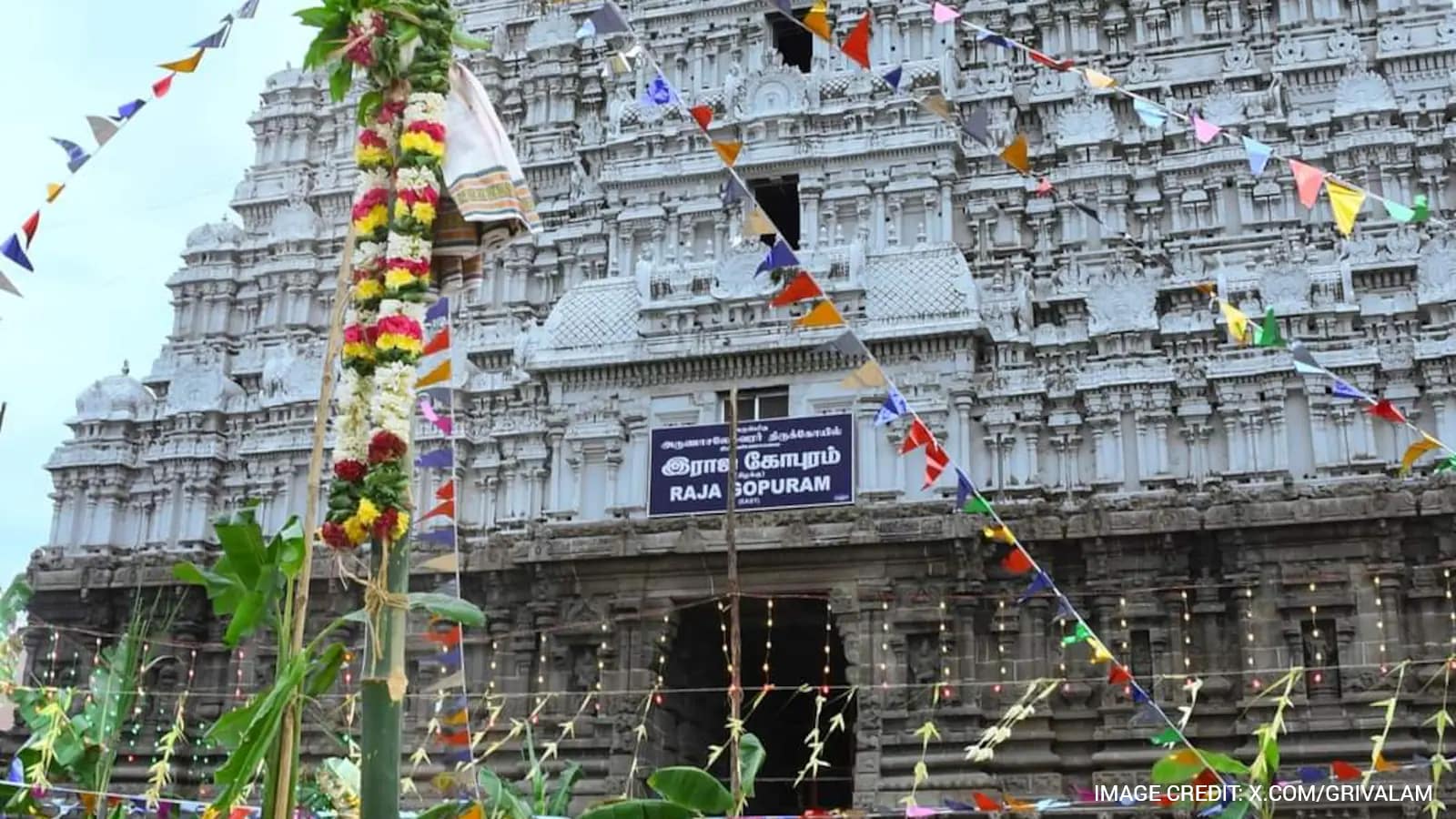 Madras HC bars non-Hindus with faith markers from Agamic temples without pledge