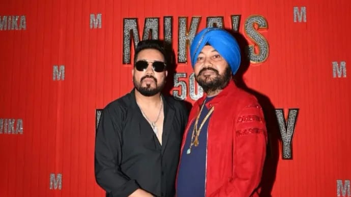 Daler Mehndi Broke Down Crying After 'Drunk' Video Row, Reveals Mika Singh