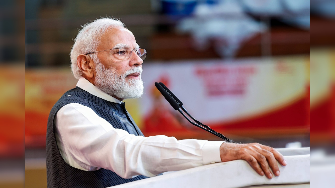 GST सुधारों से अब तेज़ी से होंगे फैसले, अनुपालन लागत घटेगी और मिलेगा ऑटोमेटेड रिफंड: PM मोदी