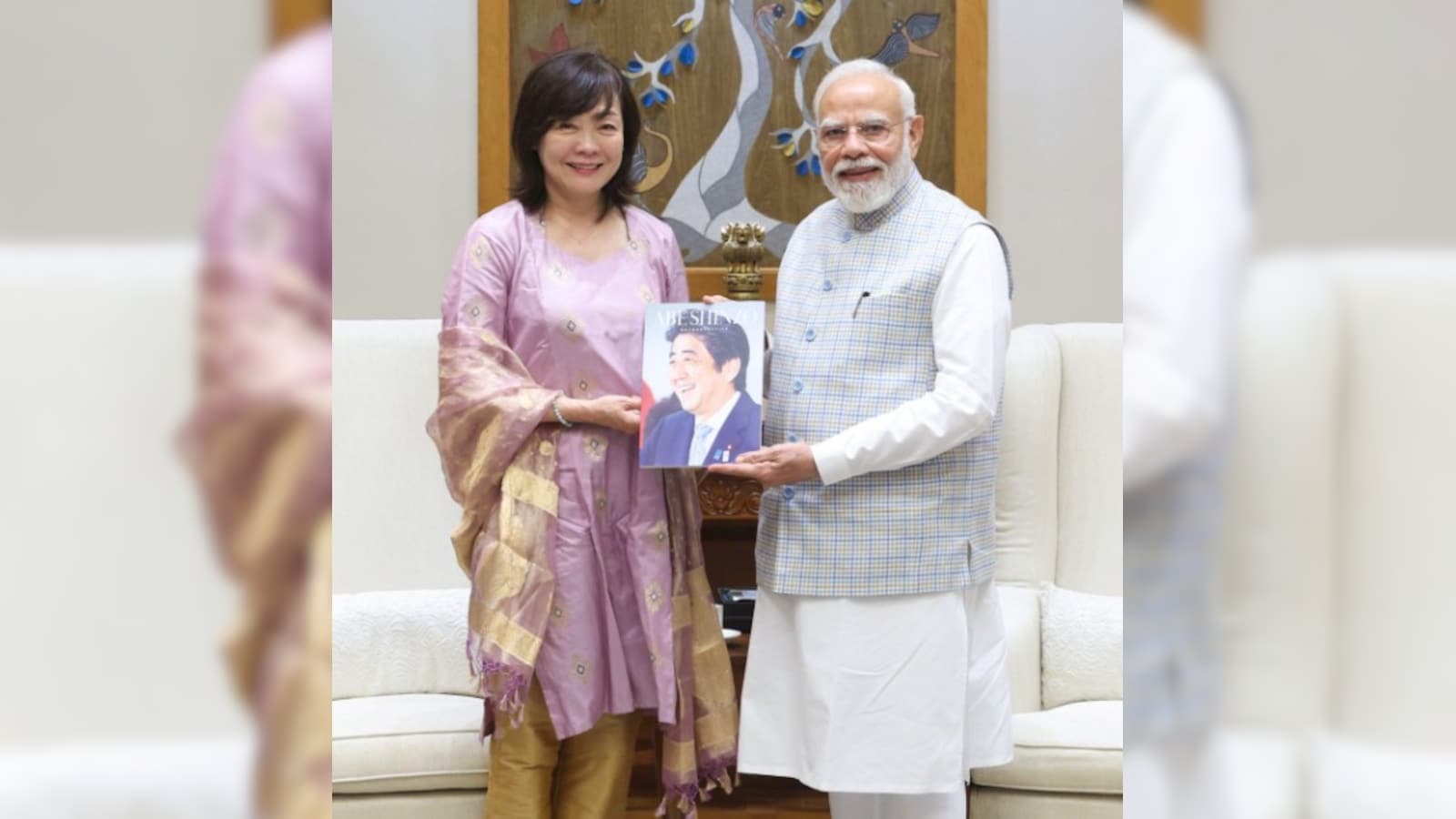 PM मोदी से मिलीं शिंजो आबे की पत्नी अकी, बोलीं- मैं आंसू रोक नहीं पाई ...