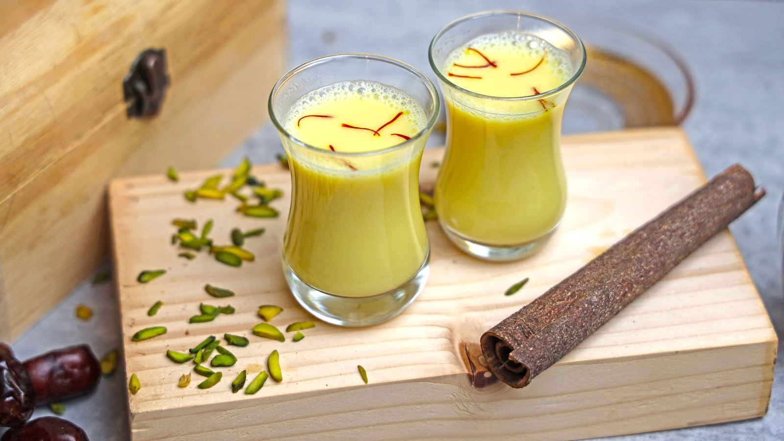 Benefits Of Drinking Turmeric Milk At Night