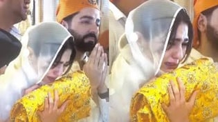 Sara Ali Khan Breaks Down At Darbar Sahib, Amritsar. Internet Is Concerned