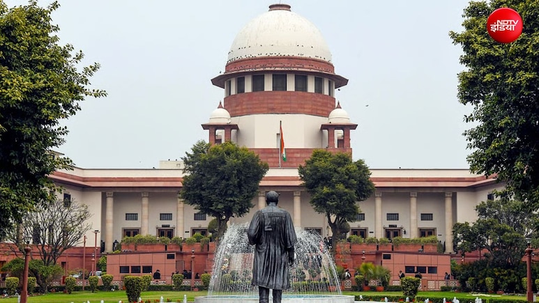मंदिर की संपत्ति देवता की, सरकार उसकी मालिक नहीं हो सकती; तमिलनाडु सरकार को SC से झटका