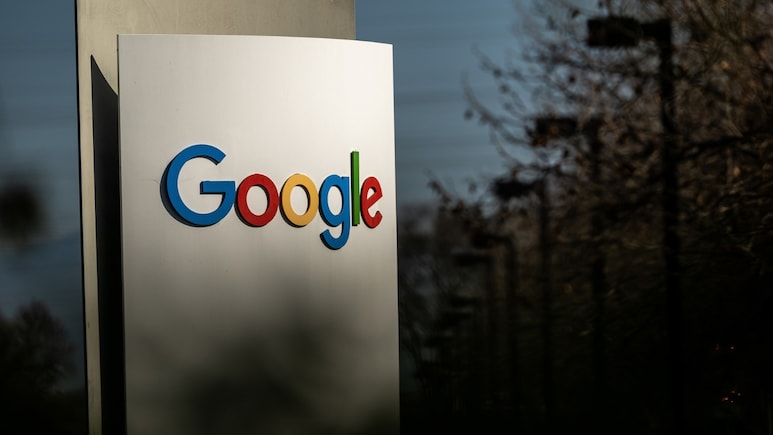 Google Erases A Record $500 Billion As AI Eats Into Sales