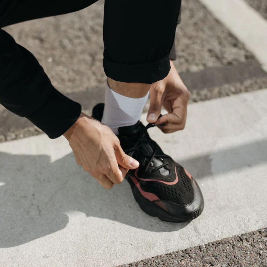 Explore 5 Branded Sneakers For Men At Minimum 80% Off