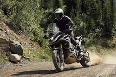 New Triumph Tiger 1200 Unveiled With Radar Tech, Self-Lowering Suspension