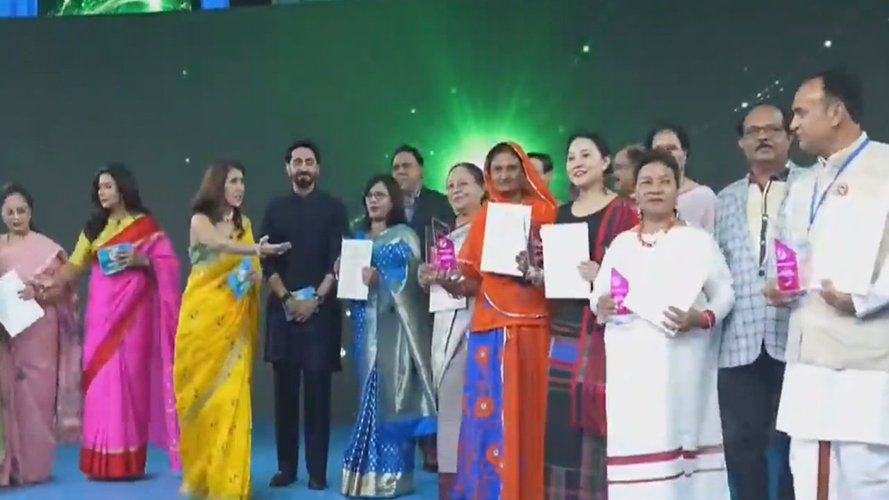 NDTV Dettol Banega Swasth India Season 13 Launch Honors Sanitation and Health Contributors