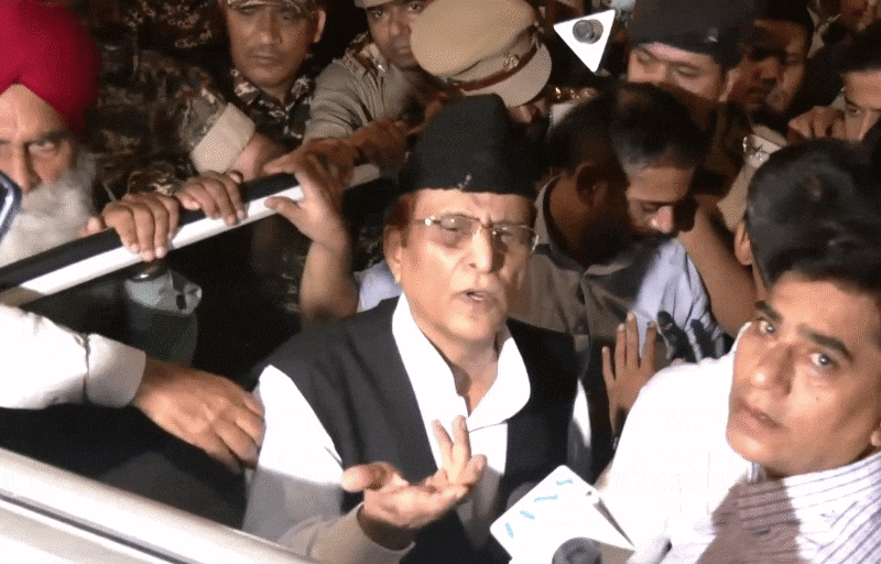 'ये तो मुसलमान होने की सजा है...', रिहा होते ही ED ने किया गिरफ्तार तो छलका आजम खान का दर्द