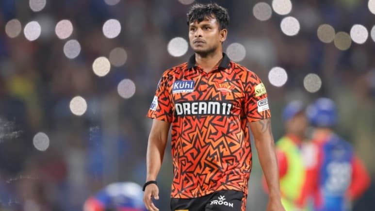 IPL 2027 से पहले बड़ा ट्रेड: आखिर किस कीमत पर नटराजन फिर से SRH में लौटे? दिल्ली को भी हुआ फायदा