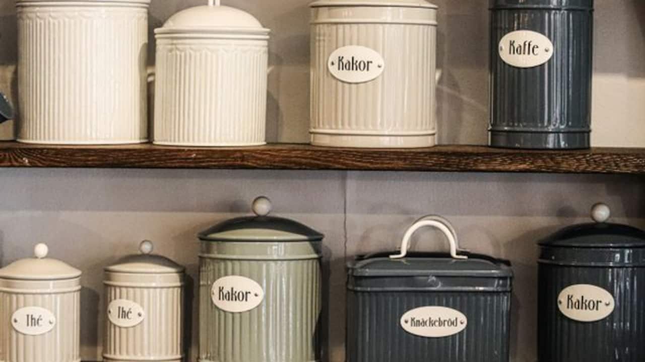 Make your kitchen organised and clean with these stylish containers
