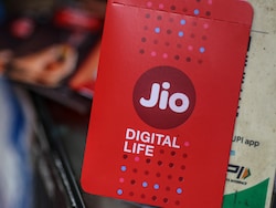 Ambani Heir Faces Tough Questions In Meetings For Record Jio IPO