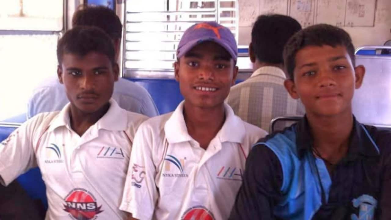 यशस्वी के 6 दोस्त वापस लौट आए, वह जमा रहा,  बचपन के दोस्त ने बताया करियर का सबसे बड़ा टर्निंग प्वाइंट