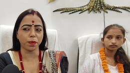 नवरात्र में अनूठी पहल: कटिहार की बरारी नगर पंचायत में 9 बेटियां बन रहीं सांकेतिक मुख्य पार्षद