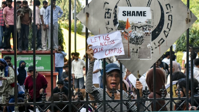 जामिया के प्रदर्शनकारी छात्रों की बड़ी जीत, ज्यादातर मांगें मानी गईं, चुनाव की तारीख भी हुई तय