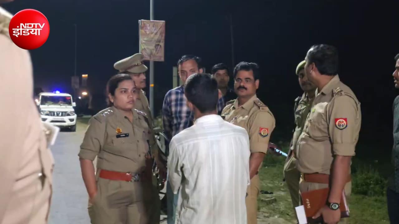 उन्नाव में 'मेरठ ड्रम कांड' जैसी वारदात... हाईवे किनारे बक्से में मिला युवक का शव, हिरासत में मृतक की पत्नी