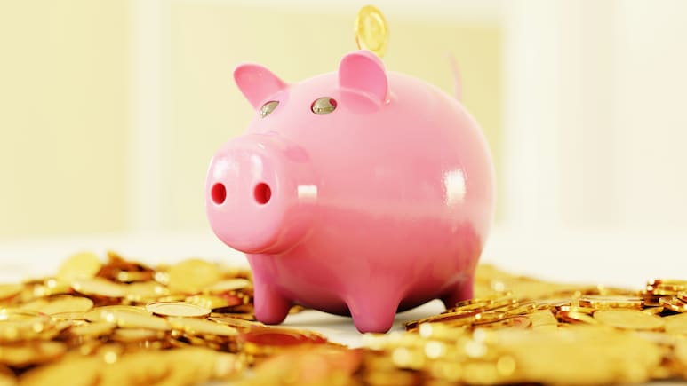 "Father, 58, Has 0 Retirement Savings": At 27, Techie Faces Bill With No End Date