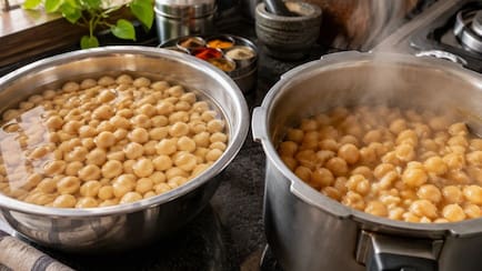 रात में छोले भिगोना भूल गए? इस 1 हैक से सिर्फ 2 घंटे में बनाएं फूले और रूई जैसे नरम छोले