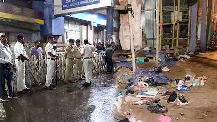Kolkata Police Makes Lighting Mandatory At Puja Pandals After Stampede Tragedy