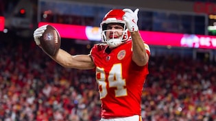 Patrick Mahomes, Travis Kelce And Chiefs Stars Celebrate Justin Watson&rsquo;s Return