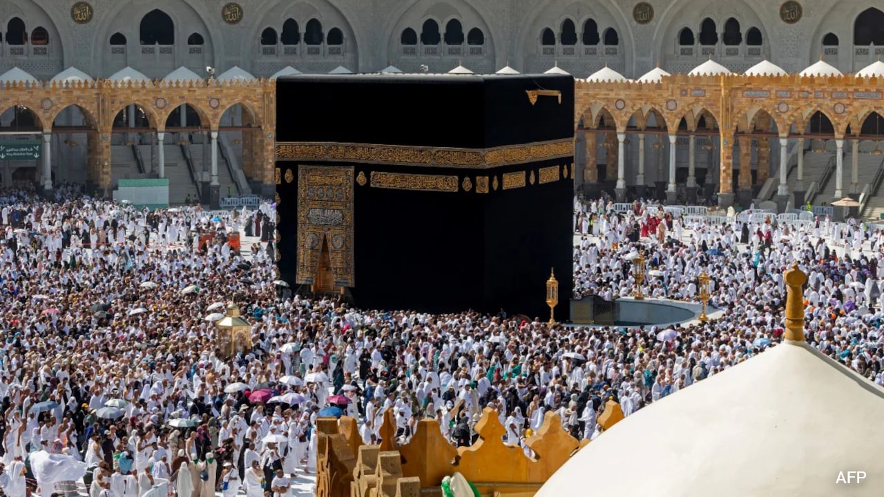 Saudi Arabia Issues "Potential Danger" Warning For Mecca, Jeddah