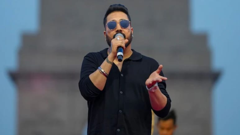 'पता नहीं क्यों हमें वहां के मुसलमान भाई बुरे लगते हैं, दुबई के नहीं'- मीका सिंह का पाकिस्तानी मुस्लिमों पर रिएक्शन