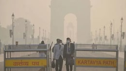 Delhi Pollution: दिल्ली में लागू हुआ Grap-1, पार्किंग चार्ज दोगुना, कंस्ट्रक्शन पर रोक समेत कई पाबंदी