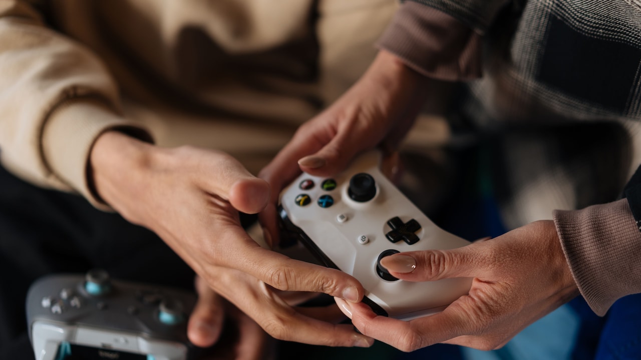 Amazon Great Indian Festival: Top Gaming Controllers To Refresh Your Gaming Setup Amazon Great Indian Festival: Top Gaming Controllers To Refresh Your Gaming Setup