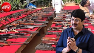 500 से ज्यादा हथियार, केसरिया पगड़ी और बेंती कोठी का दरबार... दशहरे पर फिर राजा भैया की शस्त्र पूजा, VIDEO