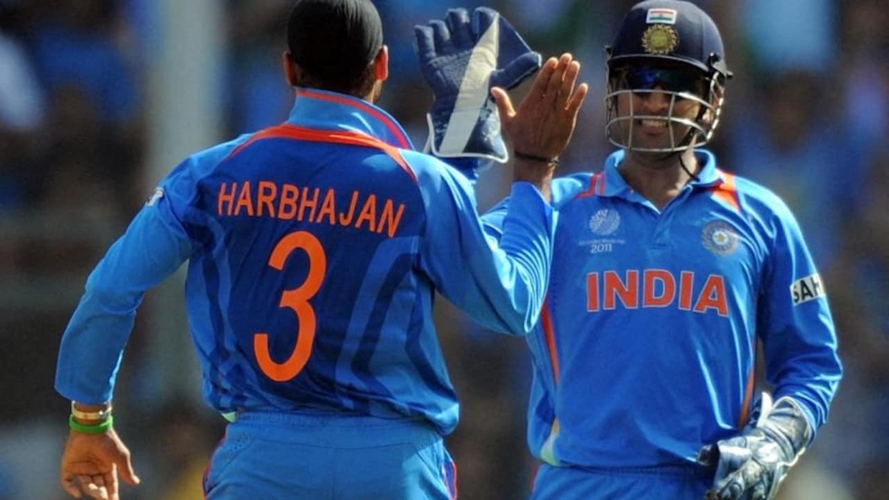 "Captain Wasn't Everything": Harbhajan Singh's Massive Statement Over MS Dhoni Becoming Skipper At A Young Age