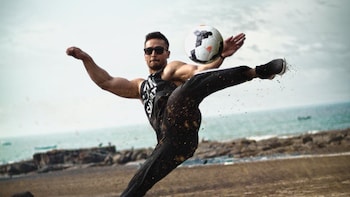 Tiger Shroff Shooting Fallout: Bollywood Football Matches In Mumbai Suspended Over Security Concerns