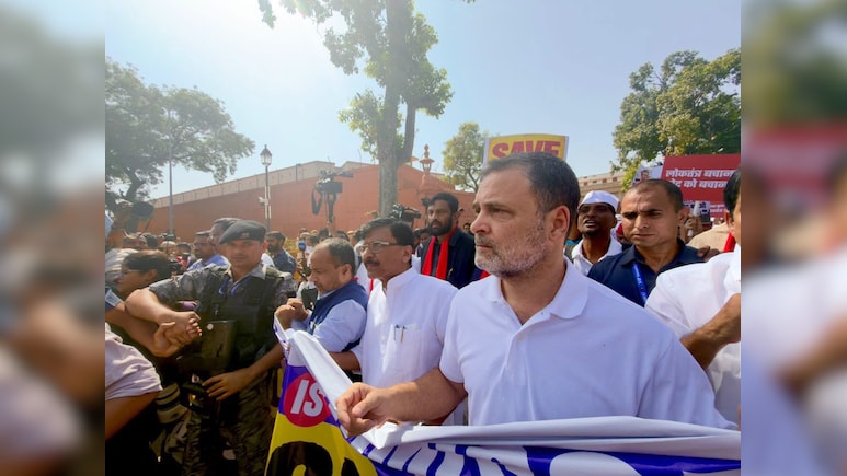 CEC Row: Rahul Gandhi May Call Off Sit-In Protest On Two Conditions