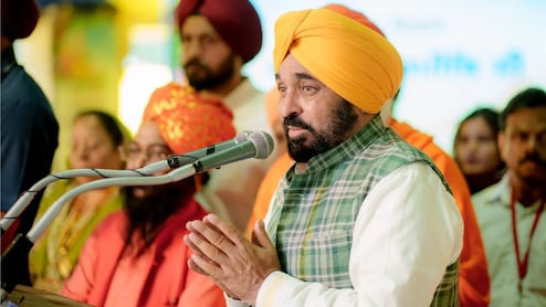 महर्षि वाल्मीकि जयंती पर सीएम मान ने दी श्रद्धांजलि, कहा- तीर्थस्थल के सौंदर्यीकरण के लिए 17.72 करोड़ हो रहे खर्च
