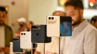 iPhone Duo Sold Out On Blinkit In 5 Minutes, Internet Says 'Rich Nation'