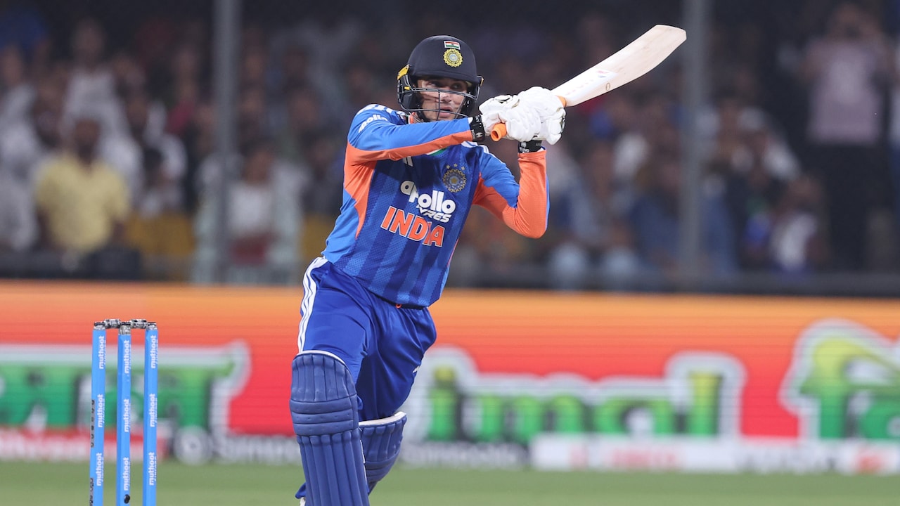 ईशान किशन की बादशाहत पर संकट, अभिषेक शर्मा के पास टी-20 में नंबर-1 बनने का सुनहरा मौका