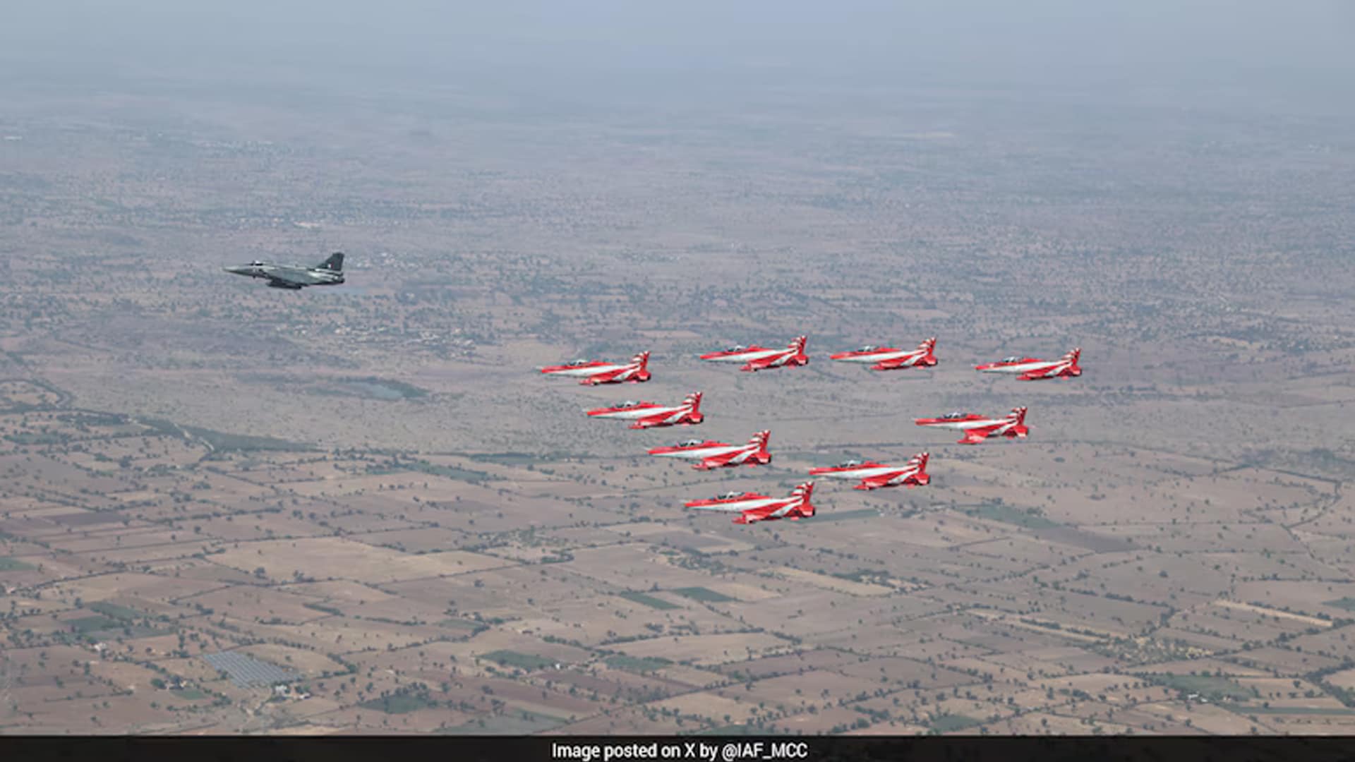 Air Force Chief Flies Final Sortie In Tejas Ahead Of Retirement