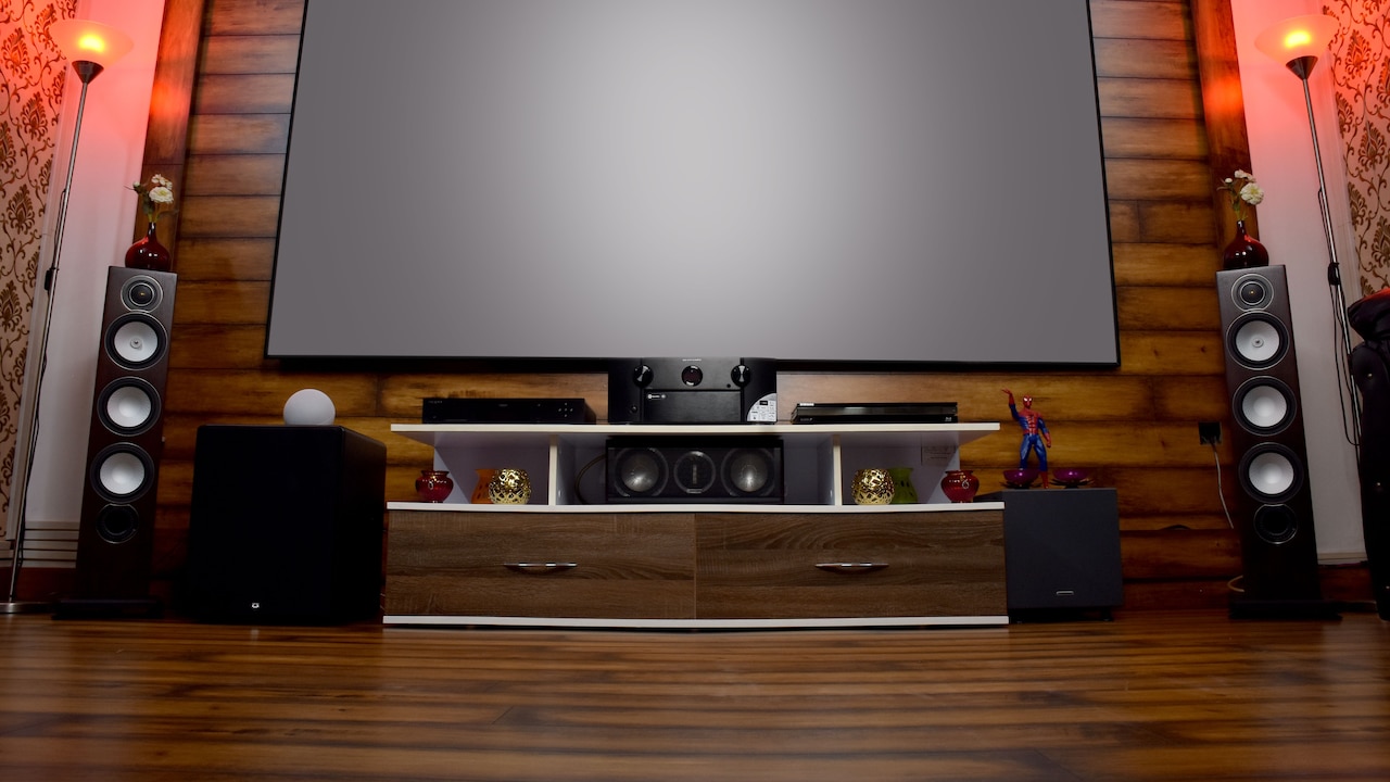 7 Value-For-Money Smart TVs For Movies, Streaming And Home Entertainment
