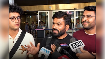 Delhi Cops At Abhijeet Dipke's House: CJP Leader Barred From Holding Tiranga Rally, Notices Sent