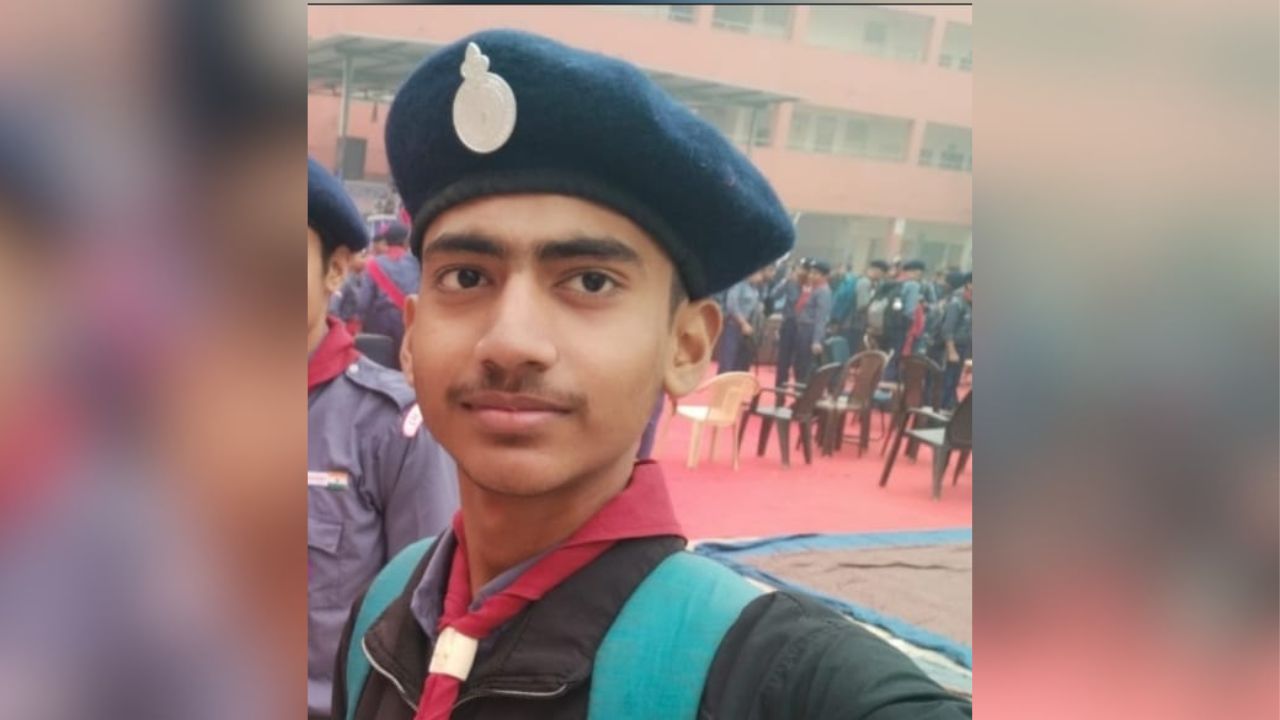 दिल्ली के सरकारी स्कूल में यूनिफॉर्म जूते को लेकर बच्चों में हुआ विवाद, 12वीं के छात्र की चाकू घोंपकर हत्या