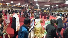 Video: काले सूट पर दुपट्टा डाले ममदानी ने न्यूयॉर्क में भारतीयों के साथ खेला गरबा, लोग बोले- ऐसा है हमारा मेयर