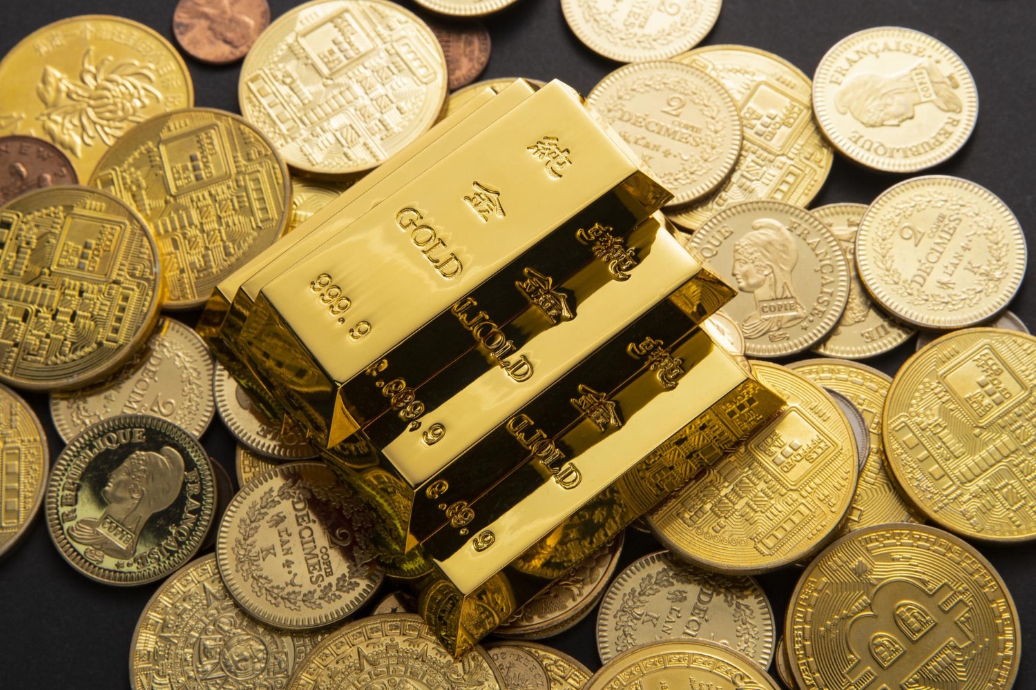 Gold Prices Jump By Over Rs 1,500, Silver Surges By More Than Rs 3,000