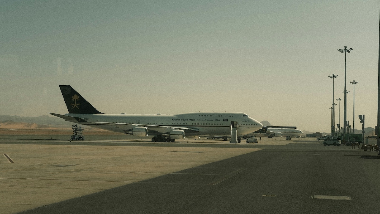 Riyadh Airport Hit Again, Trump Weighs Joining Saudi Campaign