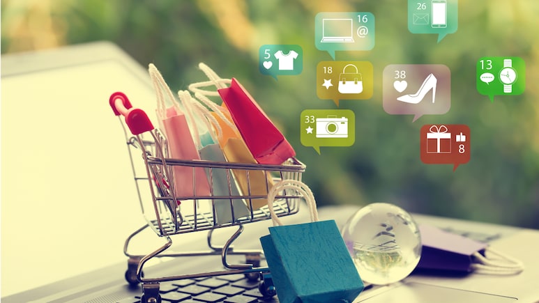 E-Commerce Sale Reality : महासेलचा खरा खेळ! खरंच सवलत असते की ग्राहकांना अडकवण्याचा ट्रॅप?