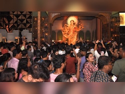 19 Deaths Raise Questions Over Durga Puja Crowd Management In Kolkata