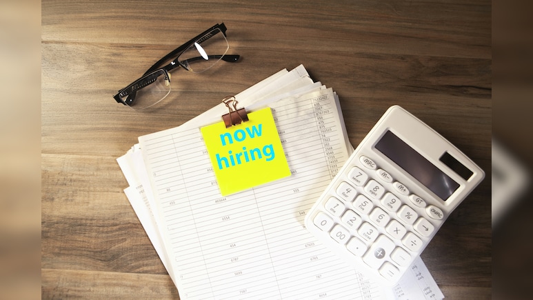 Who's Hiring In India Inc, And And Who's Pulling Back? Here's What Jefferies Data Reveals