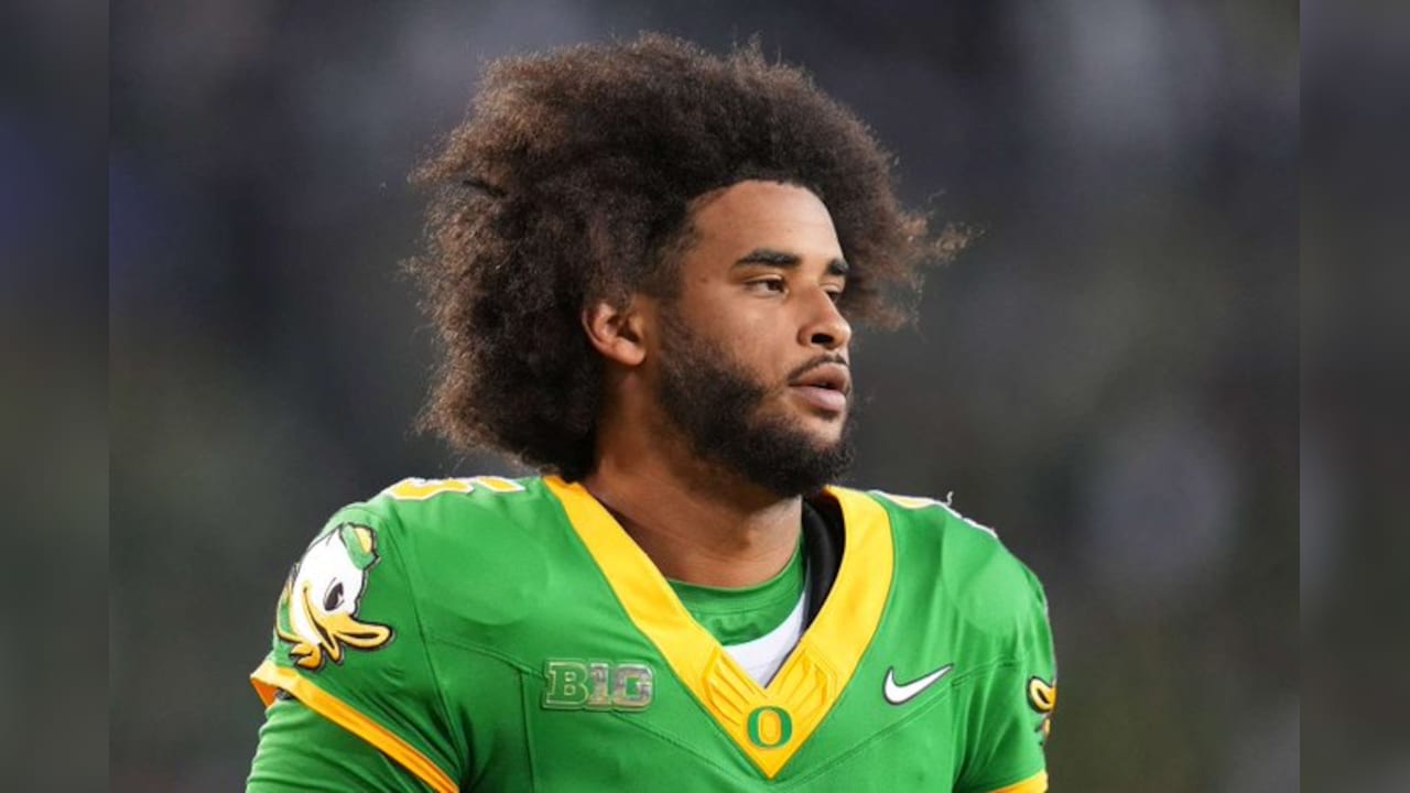 Dante Moore’s Recovery Update Raises New Questions About Justin Herbert’s Future With The Los Angeles Chargers