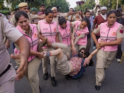 Massive Crackdown On CJP Protest: 4 Ex-Chief Ministers Among 1,500 Detained In Delhi