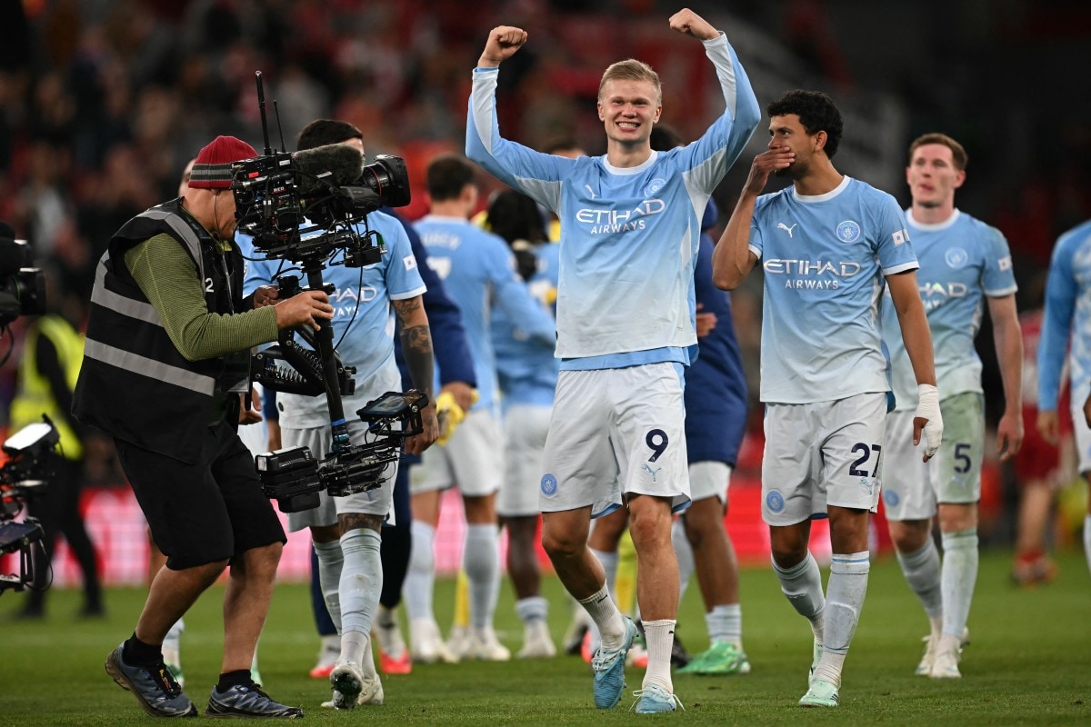ndtv.com - Premier League: Manchester City Shrug Off Uncertain Future To Beat 10-Man Liverpool
