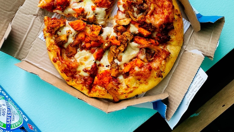 Jubilant Foodworks Q2 Business Update: Revenue Grows In Double Digits, Domino's India Adds 88 Stores